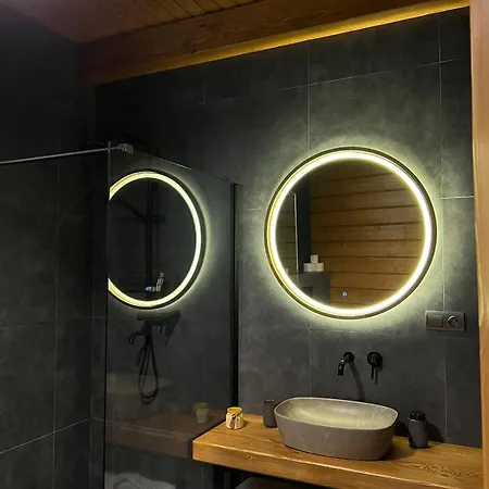 מלון Hills ורחובינה